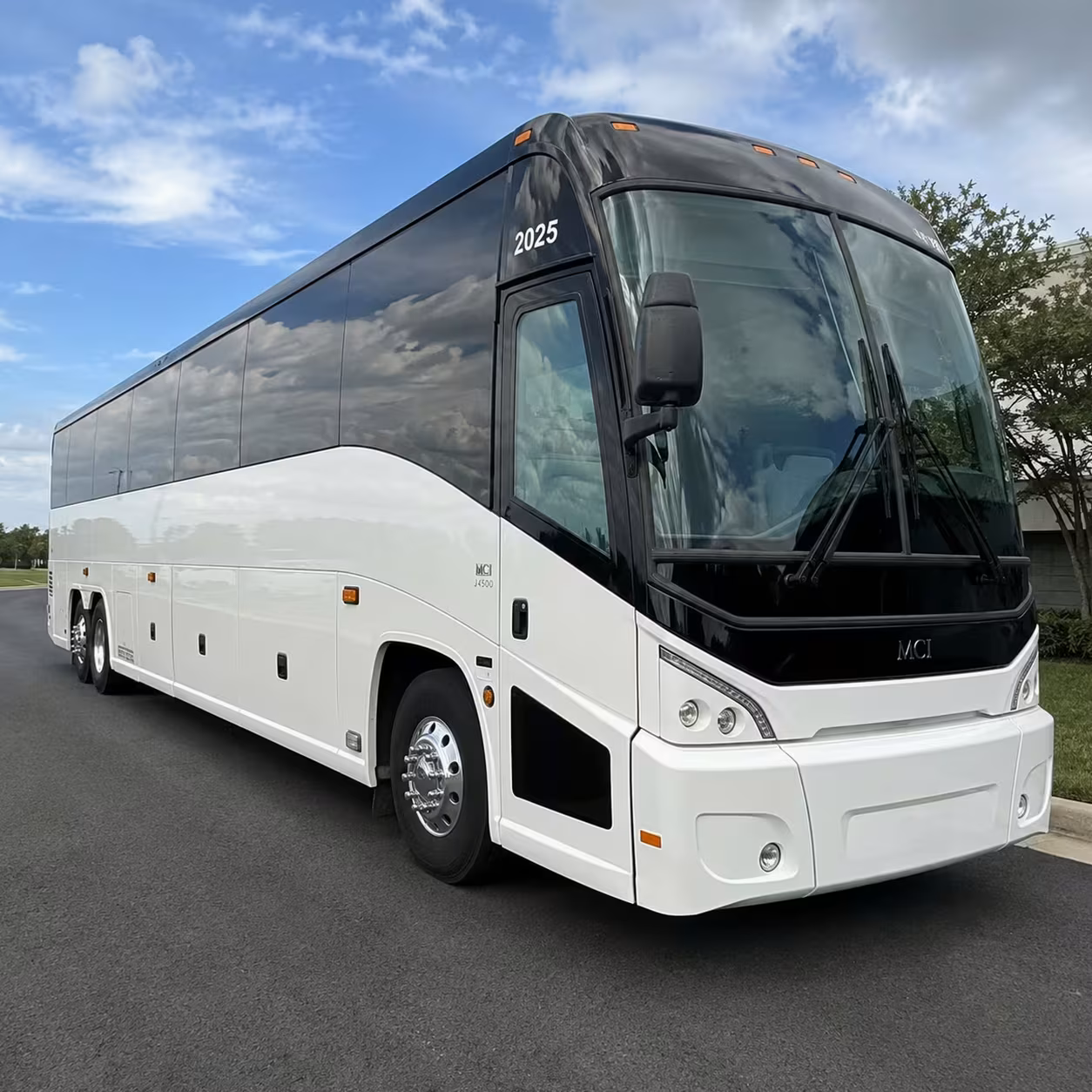 corporate event transportation in toledo and all the surrounding areas