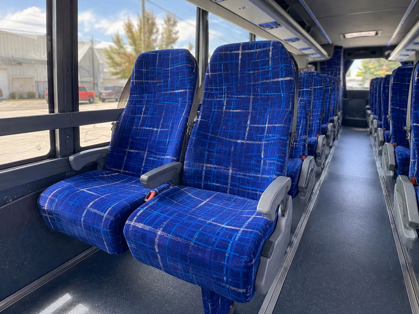toledo convention charter bus rentals for glass city center