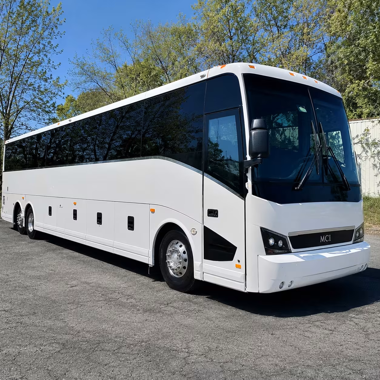 toledo corporate shuttle buses for promedica and mercy health