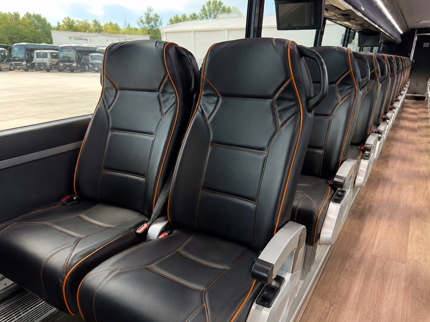 wedding transportation in toledo and all the surrounding areas